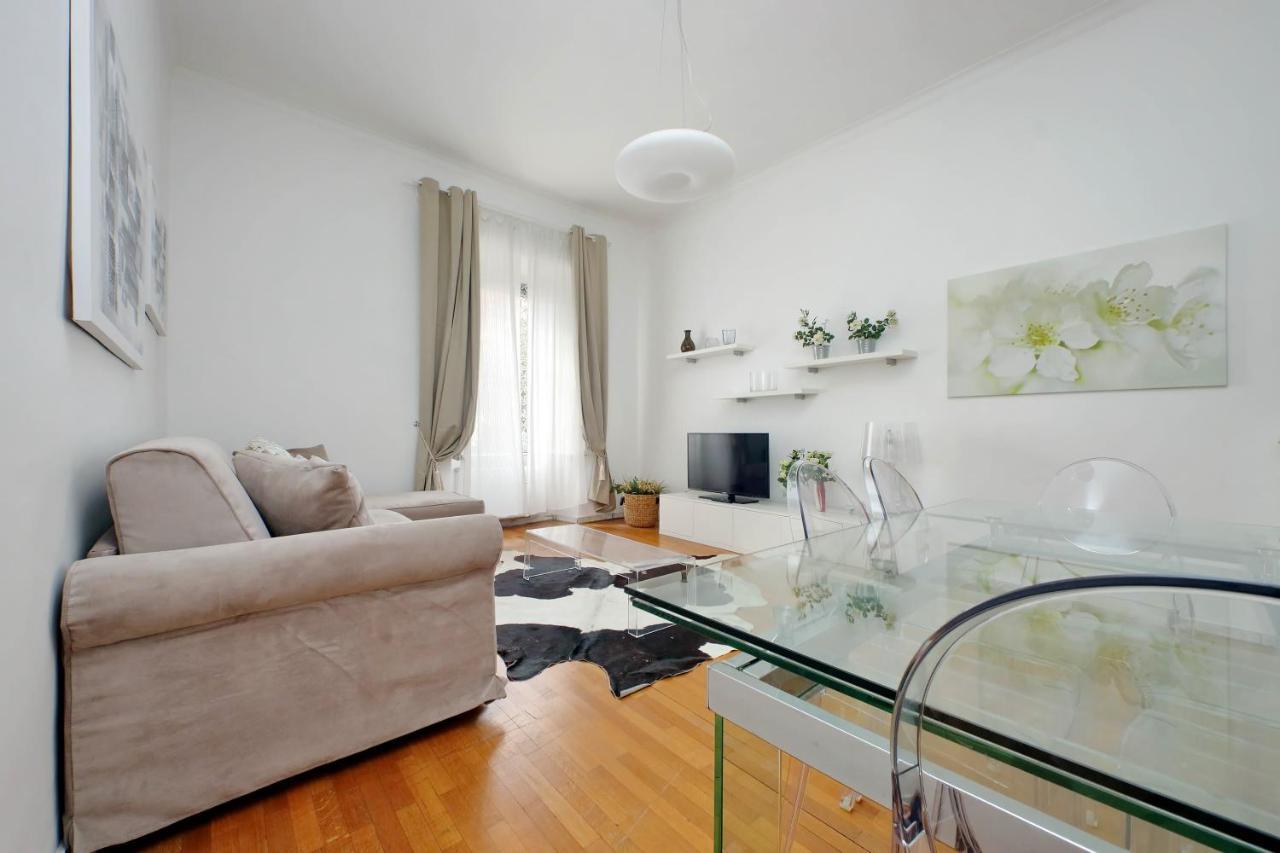 Cozy Domus Apartment - 로마 외부 사진